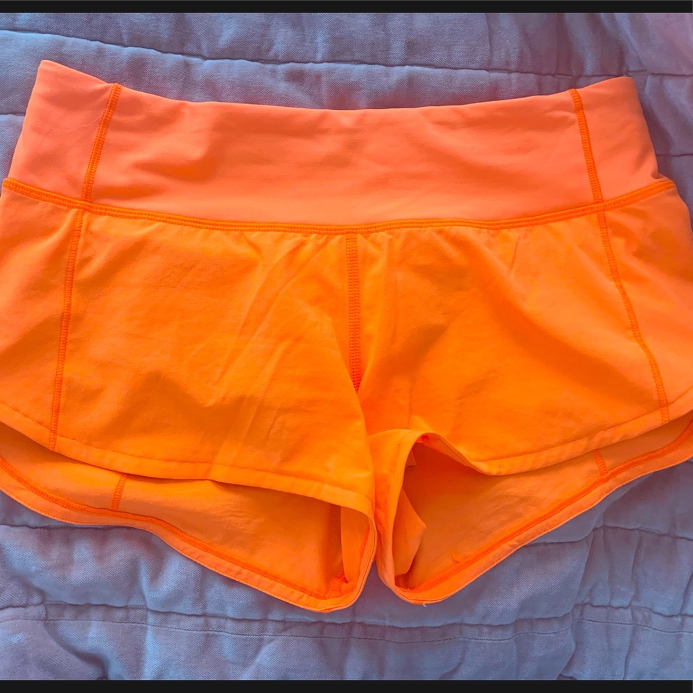 Highlight Orange Speed Up 2.5” low-rise Lululemon shorts in a size 2. Used